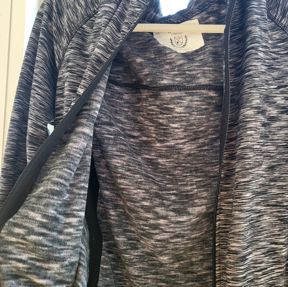 Gym sweater - Picture 3 of 4